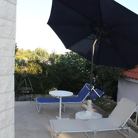 Apartment House Paradiso