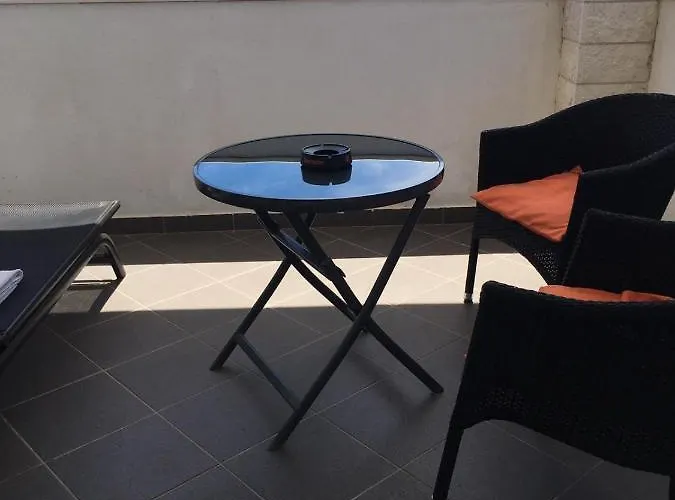 House Paradiso Apartment